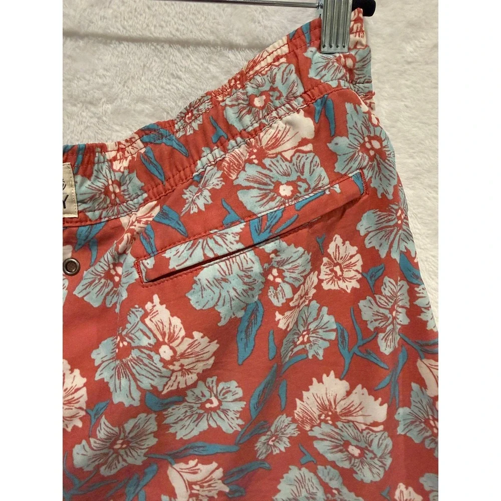 Faherty Beacon Trunk Mens Swim Shorts Floral Red Sustainable Board Shorts Large